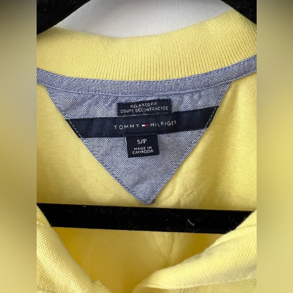 Tommy Hilfiger golf style top - Picture 2 of 3